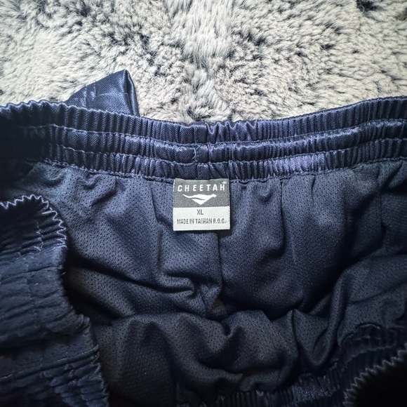 Sweat pants - Picture 2 of 3